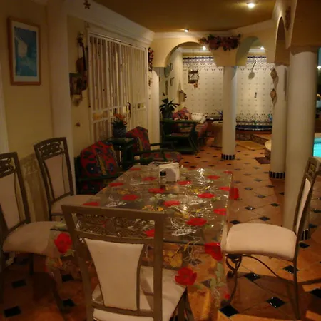 Villa Luxurious With Private Pool Costa Adeje
